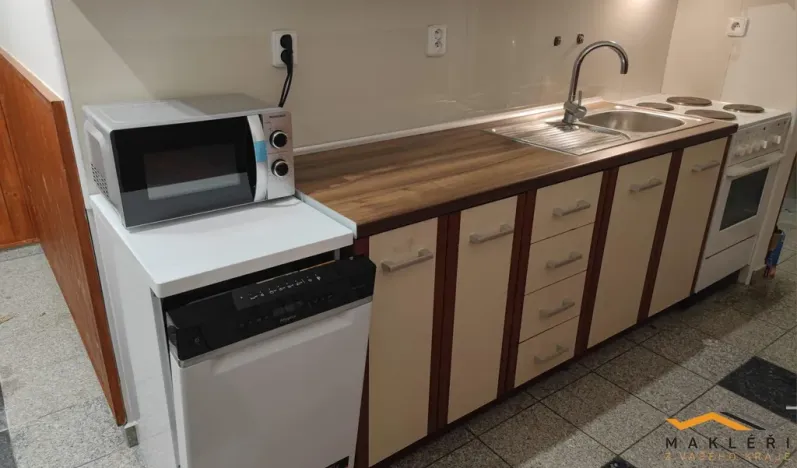 Pronájem bytu 3+1, Moravské Budějovice, Šafaříkova, 74 m2