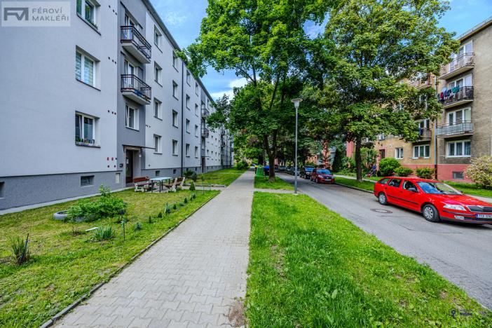 Prodej bytu 2+1, Ostrava, Svazácká, 52 m2
