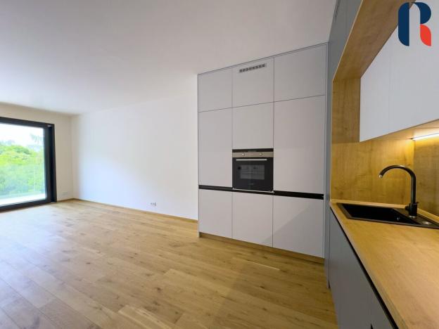 Pronájem bytu 2+kk, Praha - Modřany, Československého exilu, 60 m2