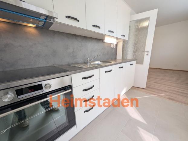Pronájem bytu 2+kk, Havířov - Šumbark, U Nádraží, 37 m2