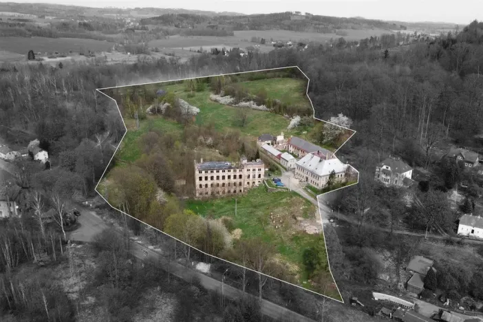 Prodej činžovního domu, Mikulášovice, 1570 m2