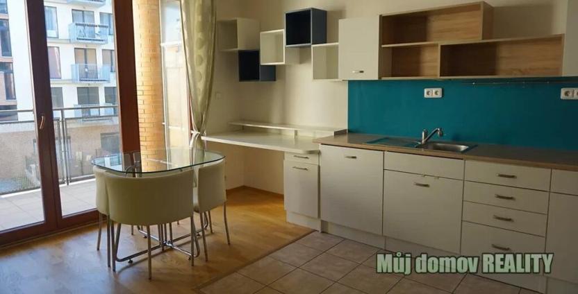 Pronájem bytu 2+kk, Praha - Dejvice, Lindleyova, 50 m2