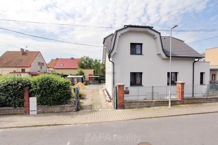 Prodej rodinného domu, Neratovice, V Hajnovkách, 159 m2