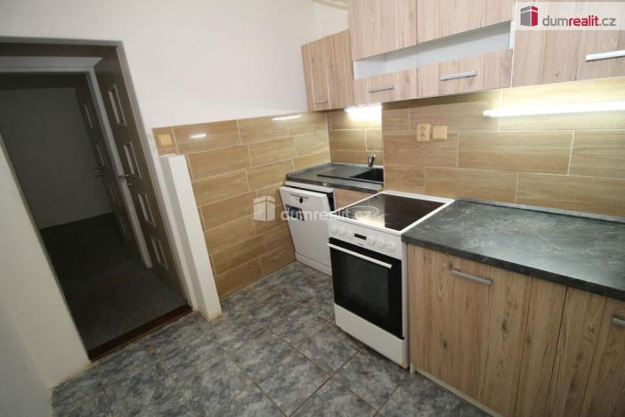 Prodej bytu 2+1, Mariánské Lázně, Hlavní třída, 67 m2