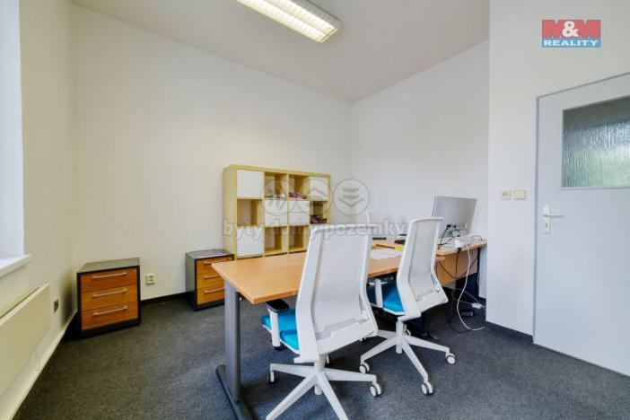 Pronájem kanceláře, Mariánské Lázně - Úšovice, U Mlékárny, 77 m2