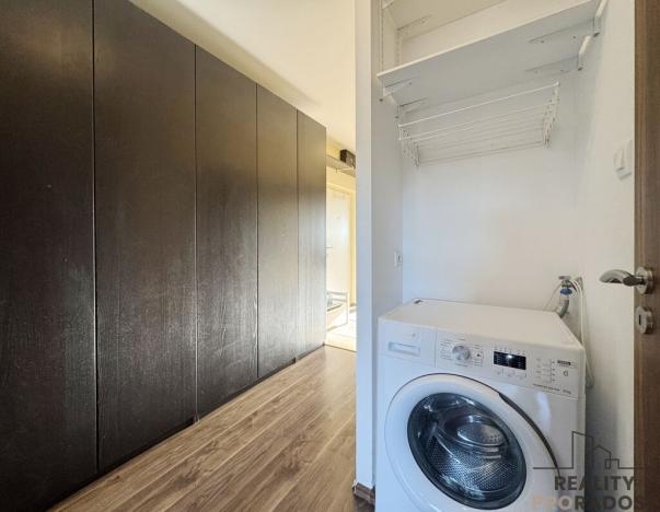 Prodej bytu 3+kk, Praha, Hlivická, 72 m2