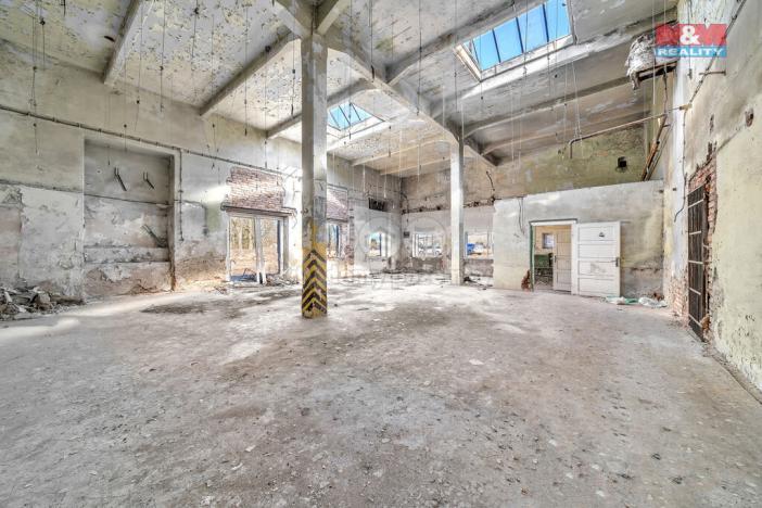 Prodej skladu, Červená Voda, 1500 m2