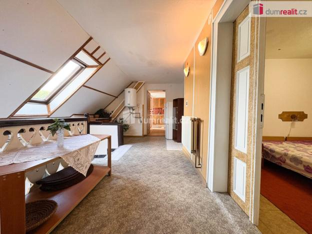 Prodej rodinného domu, Zvěstov - Roudný, 505 m2