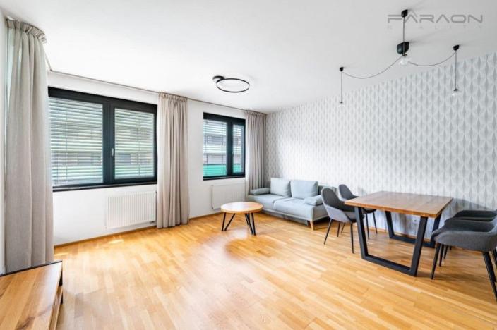 Prodej bytu 3+kk, Praha - Holešovice, U průhonu, 75 m2