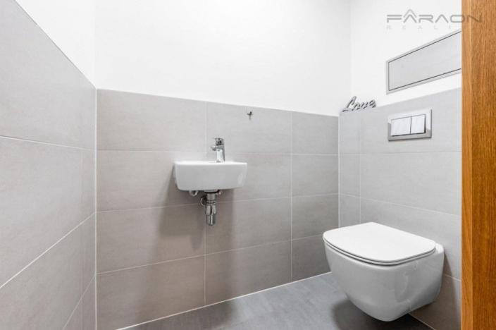 Prodej bytu 3+kk, Praha - Holešovice, U průhonu, 75 m2