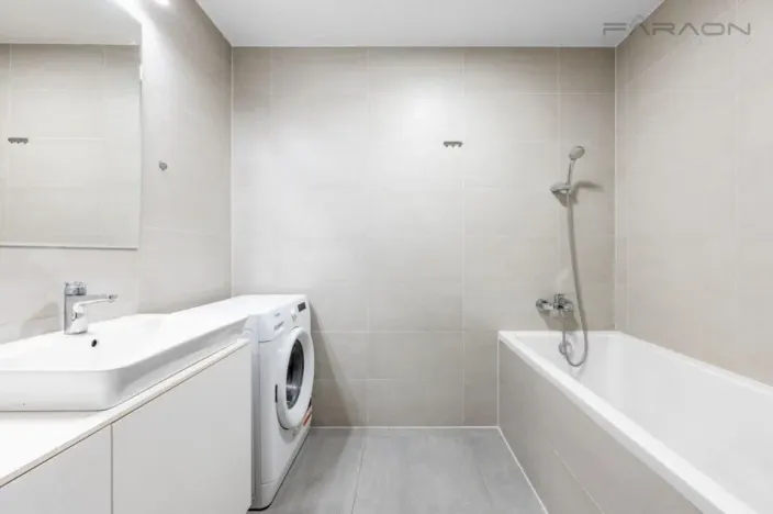 Prodej bytu 3+kk, Praha - Holešovice, U průhonu, 75 m2