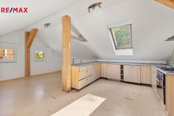 Prodej ubytování, Sokolov, Odboje, 198 m2