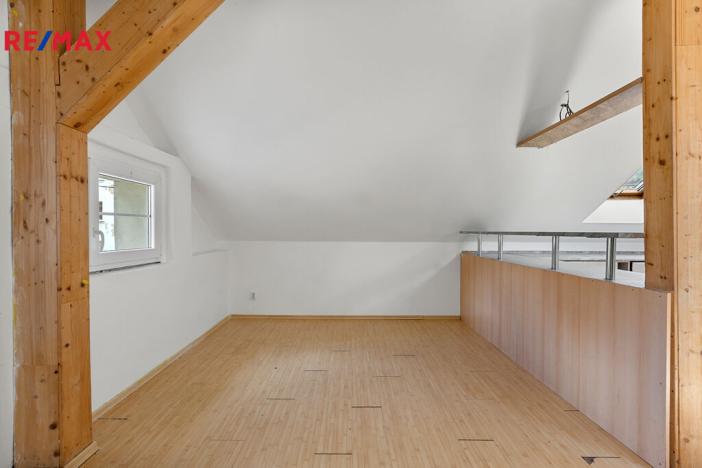 Prodej ubytování, Sokolov, Odboje, 198 m2