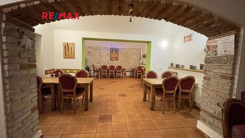 Pronájem restaurace, Kladno, Jana Palacha, 163 m2