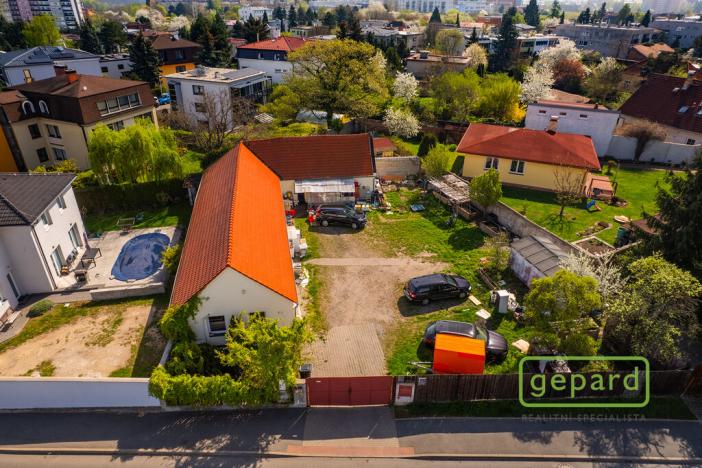 Prodej komerčního pozemku, Praha, Jalodvorská, 776 m2