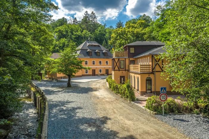 Prodej bytu 3+kk, Líšnice, Spálený Mlýn, 86 m2
