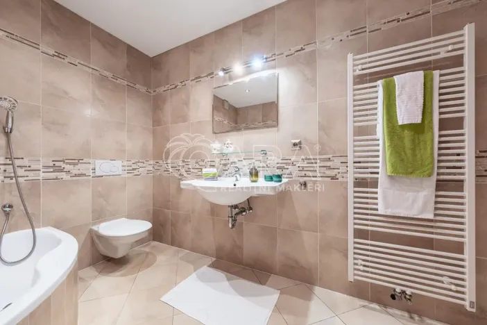 Prodej bytu 3+kk, Praha - Hostivař, Na Plískavě, 106 m2