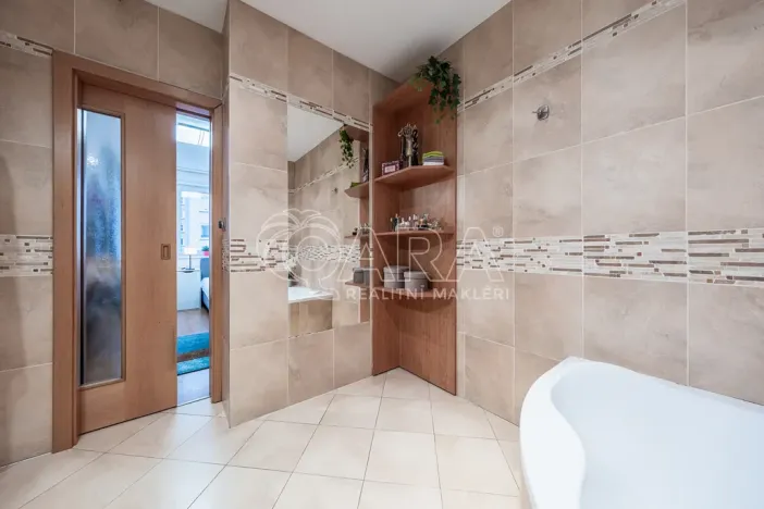 Prodej bytu 3+kk, Praha - Hostivař, Na Plískavě, 106 m2