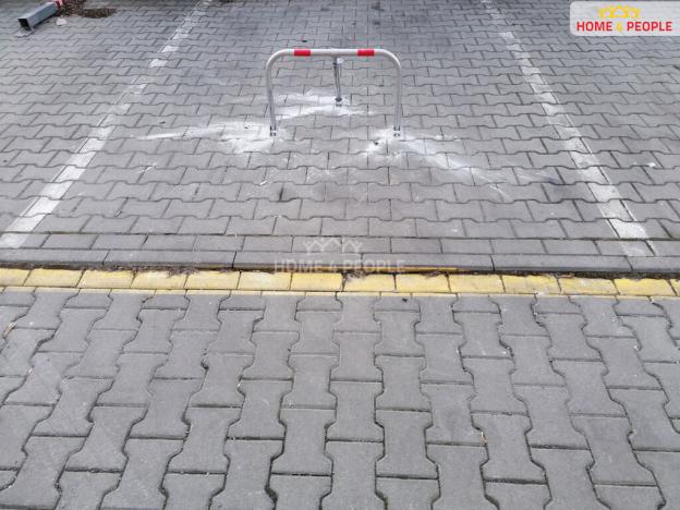 Prodej garáže, Praha - Vysočany, Skloněná, 18 m2