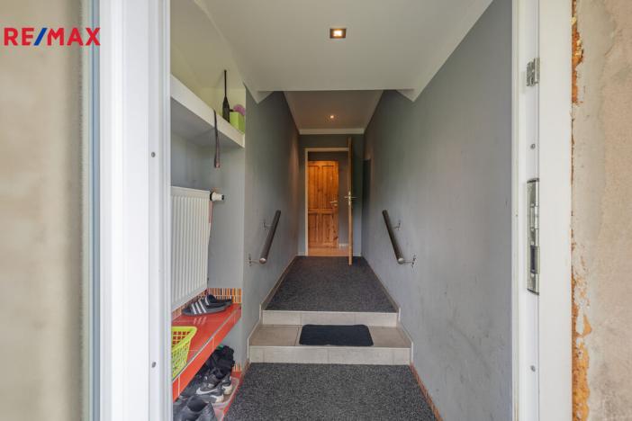 Prodej rodinného domu, Lom, Komenského, 300 m2