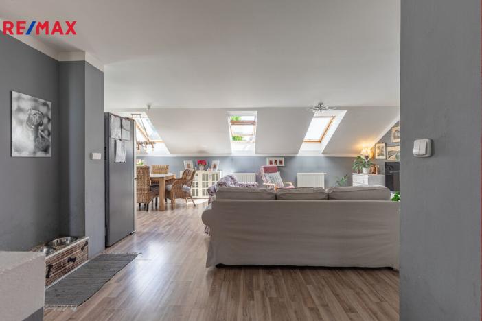 Prodej rodinného domu, Lom, Komenského, 300 m2