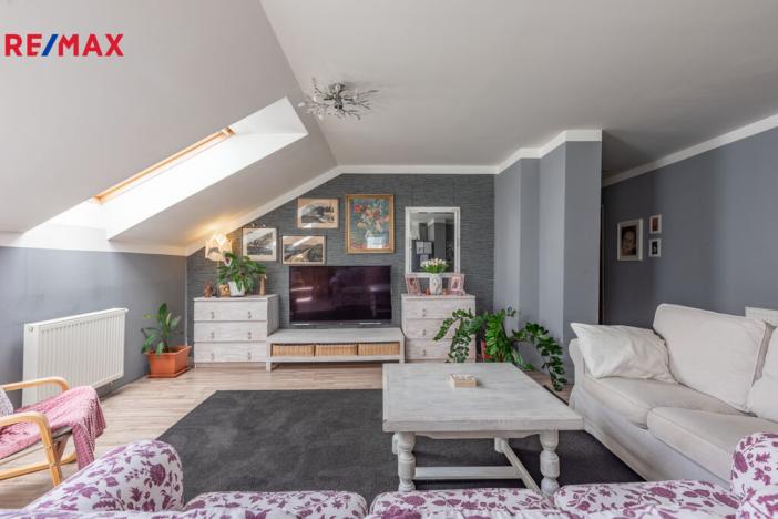 Prodej rodinného domu, Lom, Komenského, 300 m2