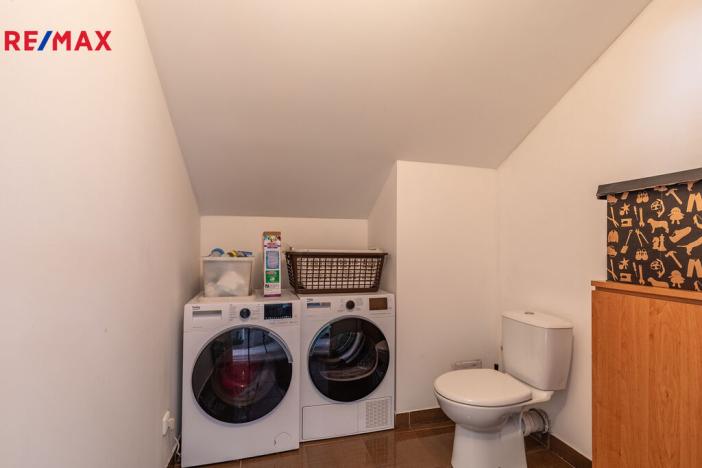 Prodej rodinného domu, Lom, Komenského, 300 m2