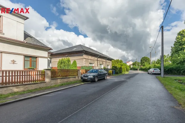 Prodej rodinného domu, Lom, Komenského, 300 m2