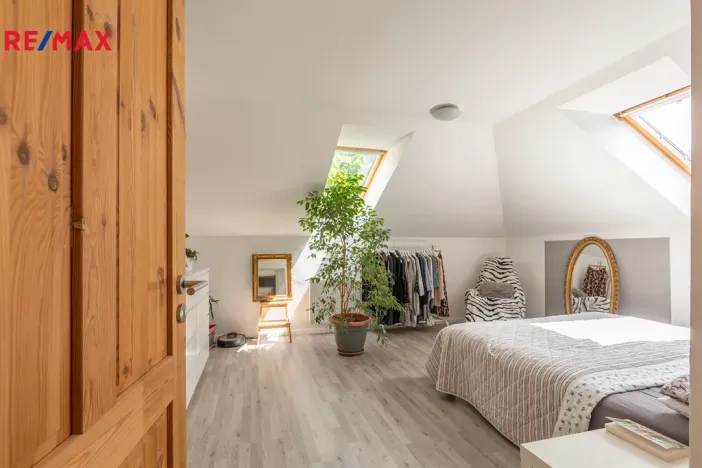 Prodej rodinného domu, Lom, Komenského, 300 m2