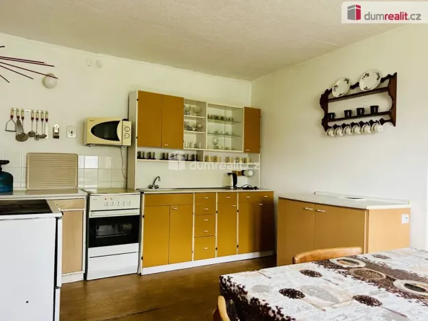 Prodej rodinného domu, Bohdaneč - Prostřední Ves, 85 m2