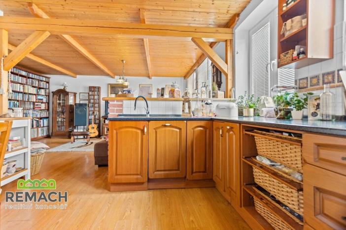 Prodej bytu 3+1, Hronov, Husova, 78 m2