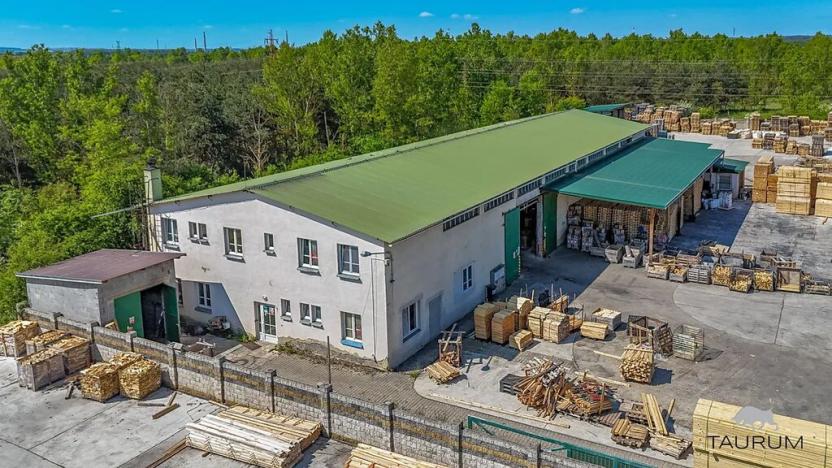 Prodej výrobních prostor, Vojkovice, 12027 m2