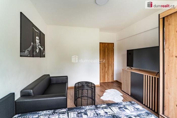 Prodej bytu 3+kk, Sokolov, Jednoty, 61 m2