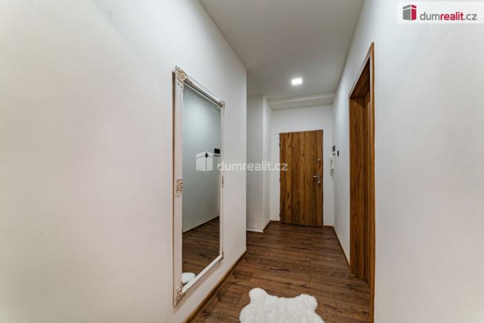 Prodej bytu 3+kk, Sokolov, Jednoty, 61 m2