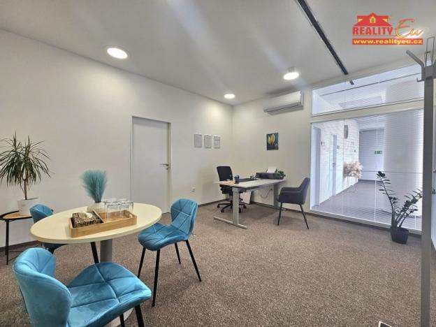 Pronájem kanceláře, Nové Město nad Metují, Komenského, 18 m2
