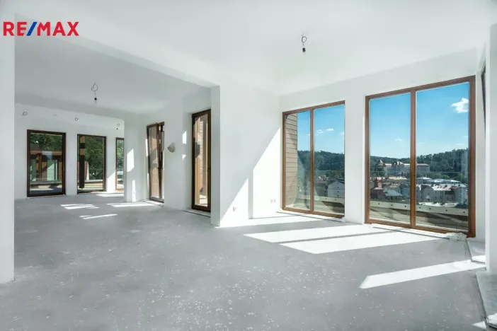 Prodej bytu 5+kk, Karlovy Vary, Tyršova, 296 m2