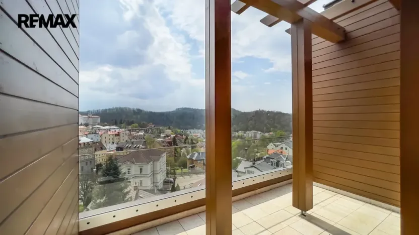 Prodej bytu 5+kk, Karlovy Vary, Tyršova, 296 m2