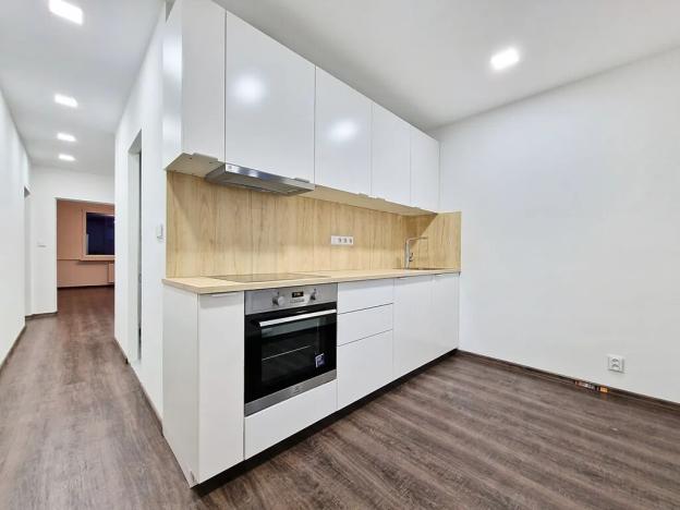 Pronájem bytu 3+1, Čížkovice, Na sídlišti, 80 m2