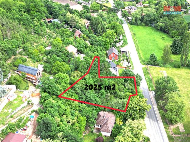 Prodej pozemku pro bydlení, Plzeň, Pod Vinicemi, 2025 m2