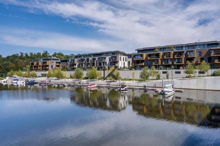 Pronájem kanceláře, Praha - Libeň, Boudníkova, 708 m2