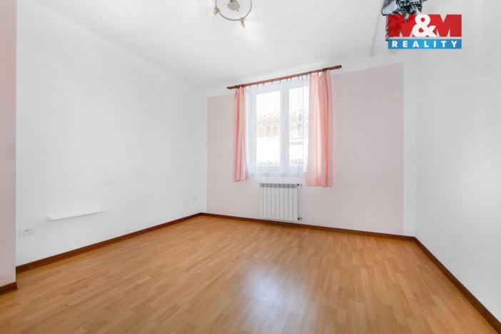 Prodej bytu 3+1, Janovice nad Úhlavou, Rozvojová zóna, 100 m2