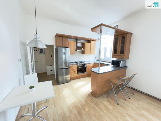 Pronájem bytu 3+kk, Praha - Nusle, Táborská, 56 m2