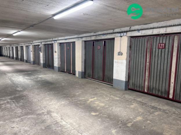 Prodej garáže, Praha - Háje, Brandlova, 17 m2