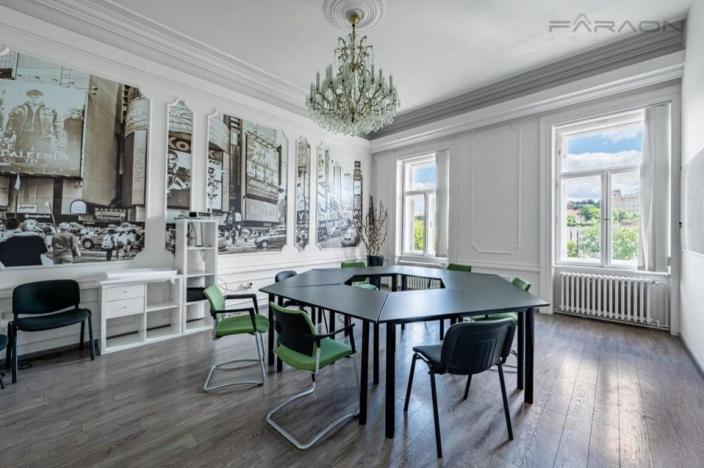 Pronájem kanceláře, Praha - Nové Město, 222 m2