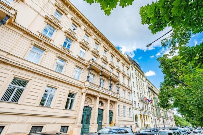 Pronájem kanceláře, Praha - Nové Město, 222 m2