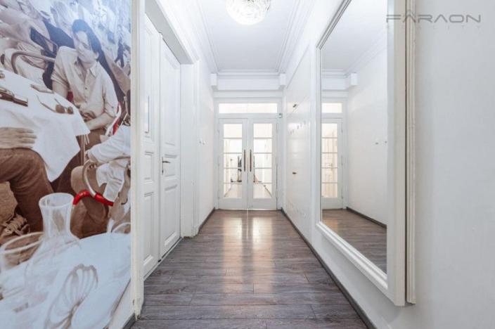 Pronájem kanceláře, Praha - Nové Město, 222 m2