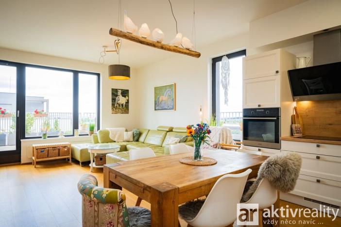 Prodej bytu 3+kk, Praha - Dolní Chabry, Poštova, 166 m2