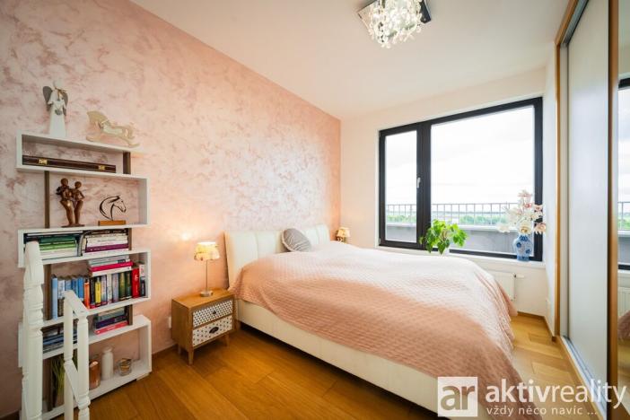 Prodej bytu 3+kk, Praha - Dolní Chabry, Poštova, 166 m2