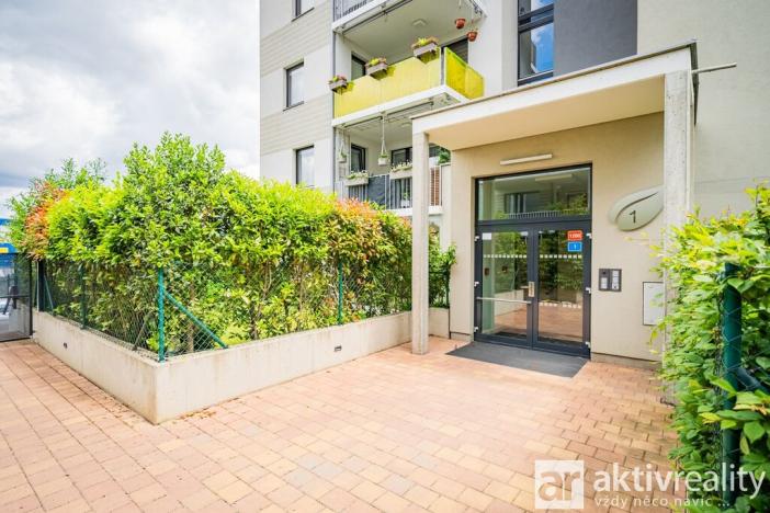 Prodej bytu 3+kk, Praha - Dolní Chabry, Poštova, 166 m2