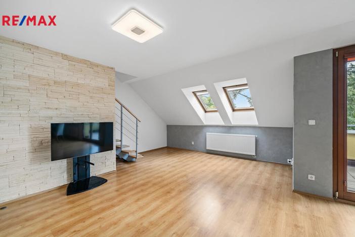 Prodej bytu 2+kk, Opatovice nad Labem, Neplachova, 100 m2